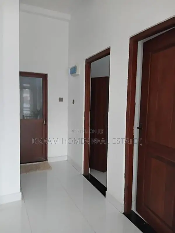 Modern Family Home for Sale in Athurugiriya – 6.8 Perches