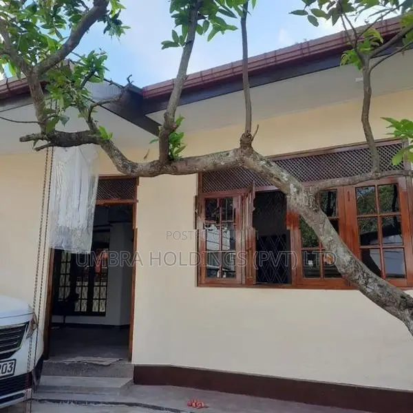 House For Sale In Mission Road Kotte - 4064U