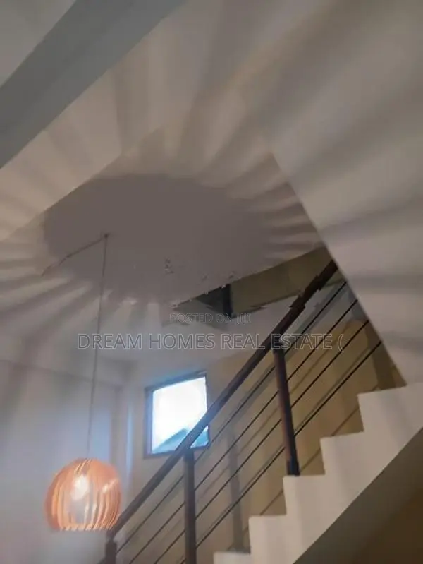 Modern Family Home for Sale in Athurugiriya – 6.8 Perches