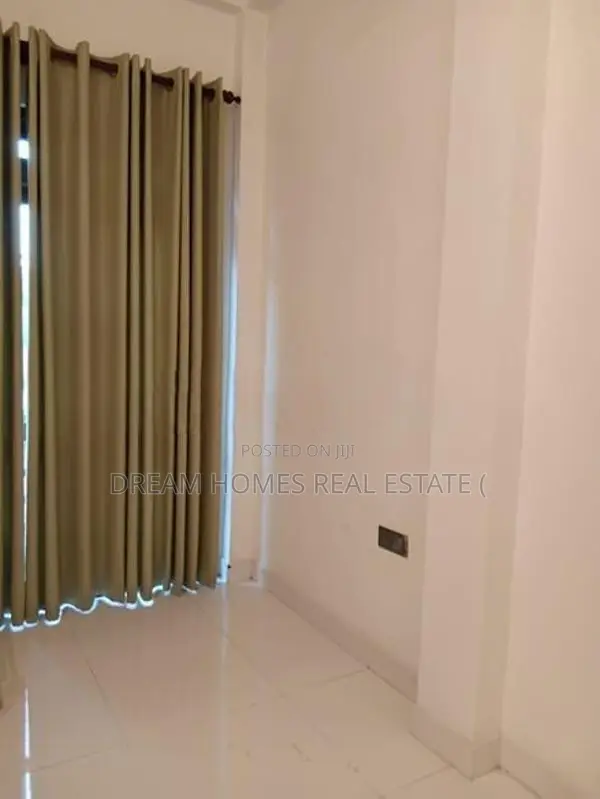 Modern Family Home for Sale in Athurugiriya – 6.8 Perches