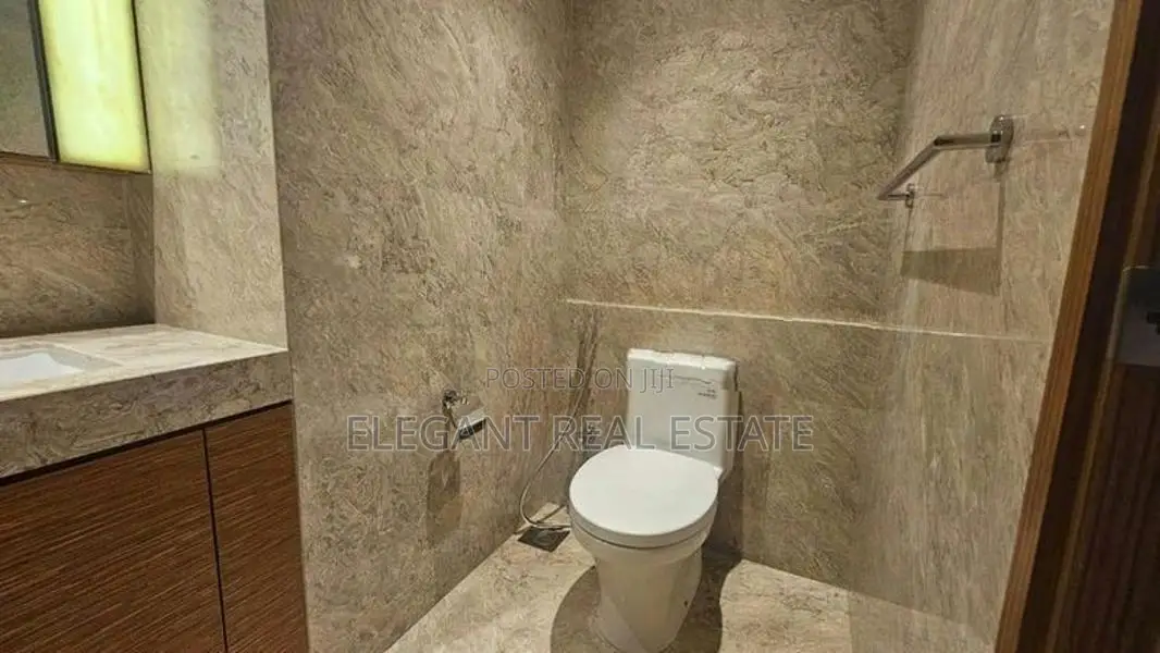 Shangri-La - 02 Bedroom Apartment for Sale in Colombo (A5187)