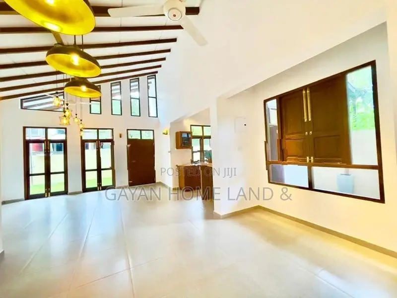 Well Architecture Design Modern Single Storey House in Kahathuduwa