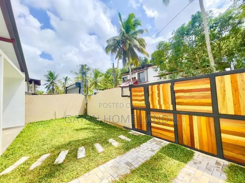 Well Architecture Design Modern Single Storey House in Kahathuduwa