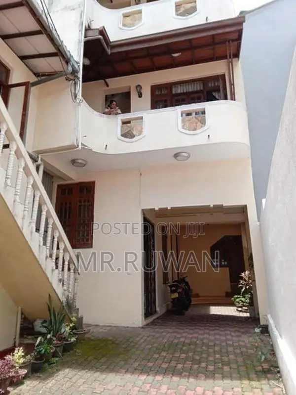 3 Bedroom House for Rent in Dehiwala