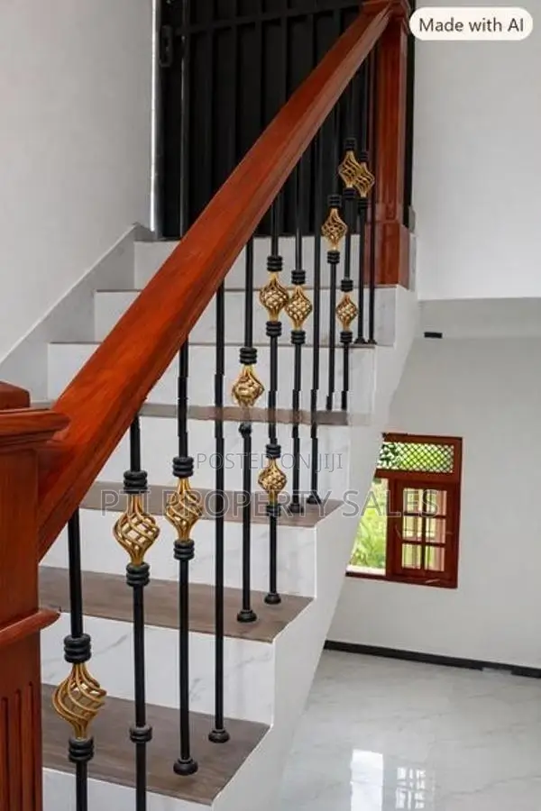 Luxury Three-Story House for Sale – Kesbewa (Sudarshana Mawatha)