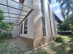 Luxury House for Sale in Thalawathugoda