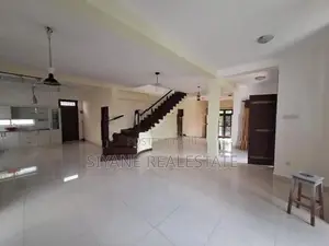Luxury House for Sale in Thalawathugoda