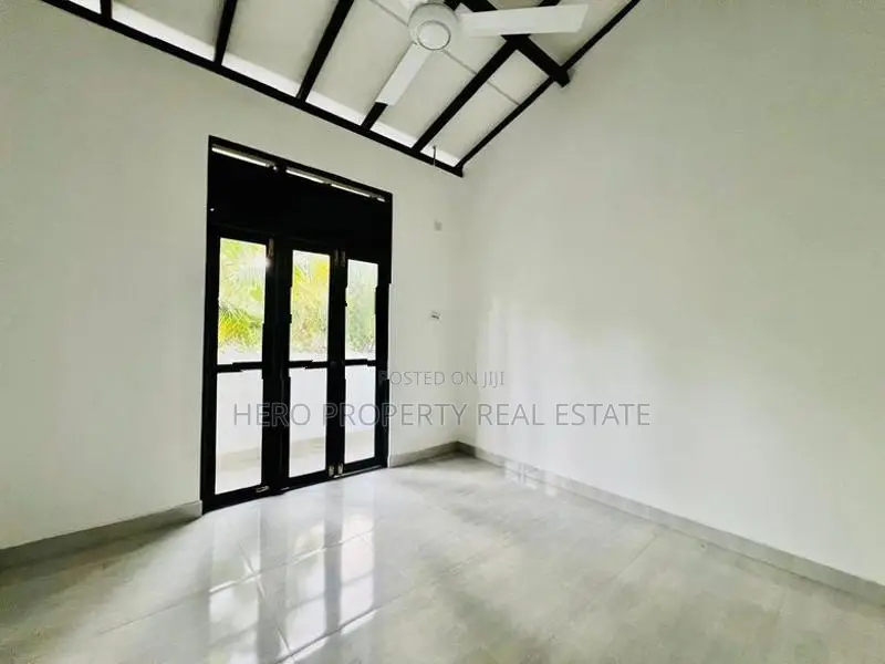 Luxury Quality House for Sale in Kaduwela