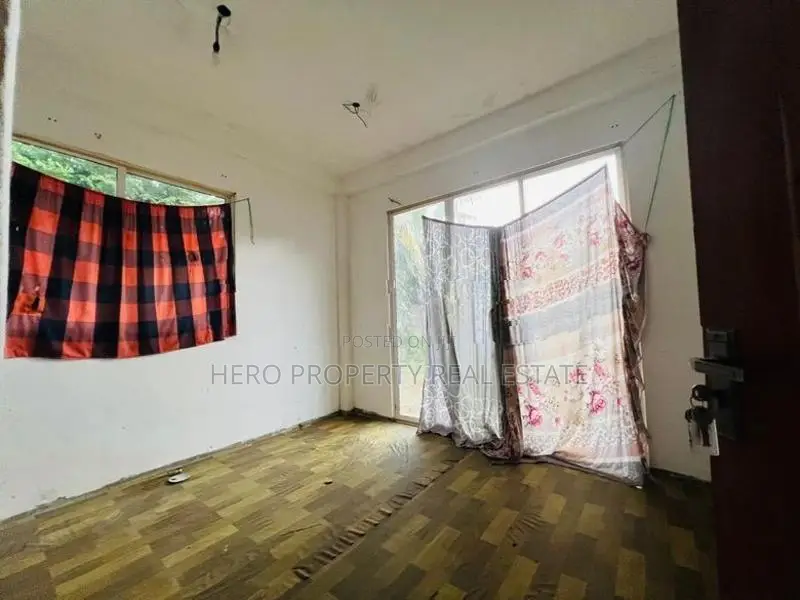 Modern House for Sale in Athurugiriya 🏠
