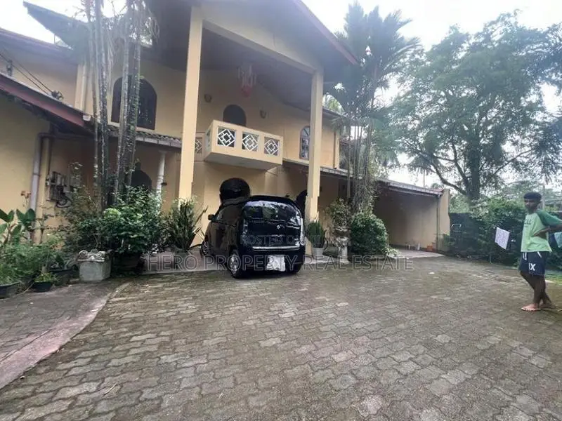 Modern House for Rent in Kaduwela