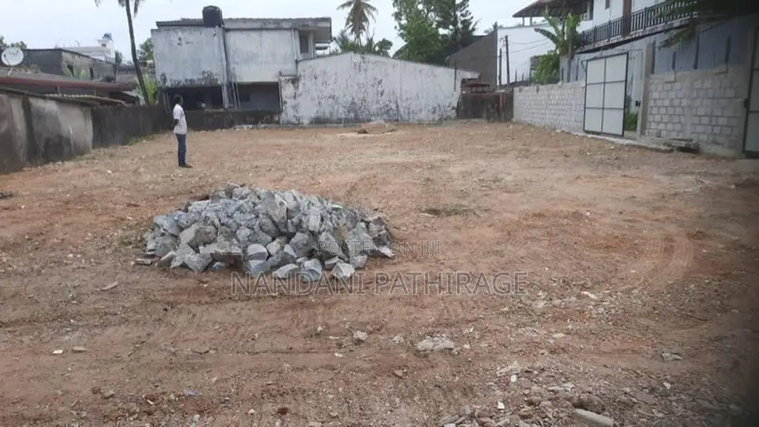 Land for Rent in Delkanda, Nugegoda