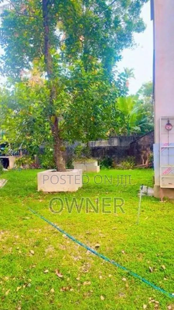 සුඛෝපභෝගී නවාතැන් .(Luxury Bungalow Type )-Thalawathugod