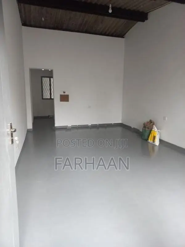 Office Building for Rent Pelawatta