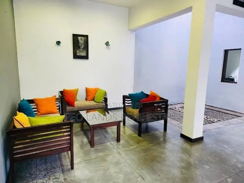 (SH1531) 15 Perch two Storey House for Sale in Thalawathugoda