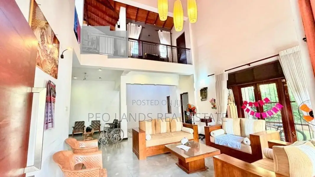 (SH1531) 15 Perch two Storey House for Sale in Thalawathugoda