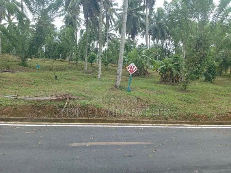 Residential Land for Sale in Homagama