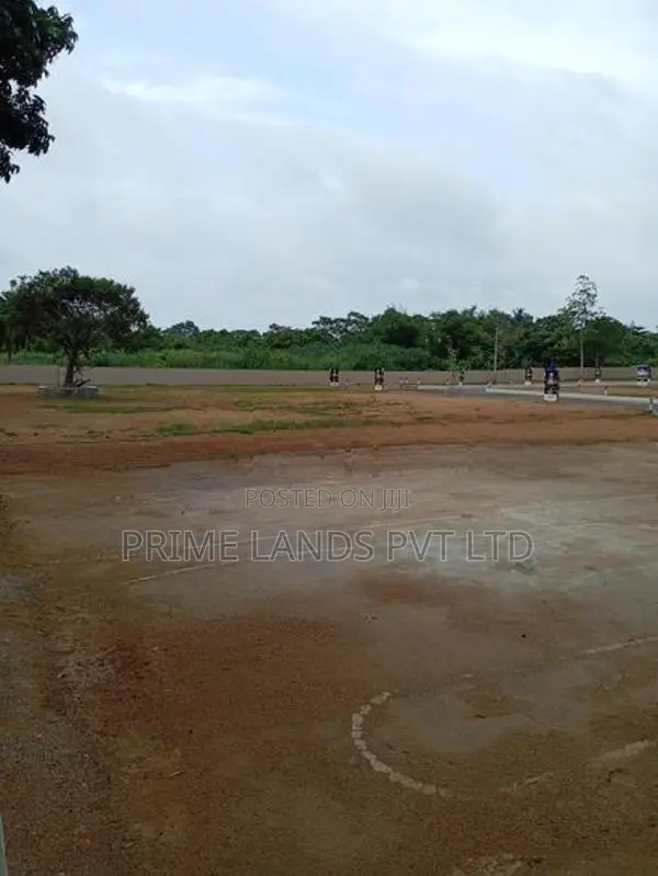 River Facing Land for Sale in Nawala