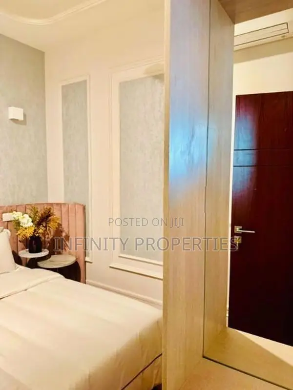 (AF168) Fully Furnished Apartment for rent at Ward Place Colombo 07
