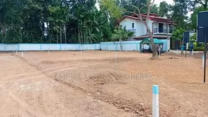 Walking Distance to Colombo 5 Kurunegala Road Ekala