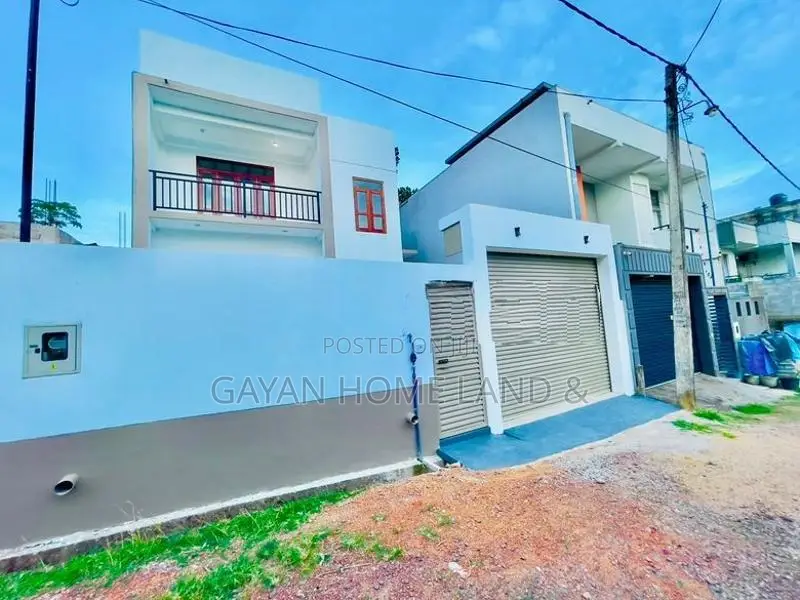 New Box Type Two Storey Brand House in Piliyandala