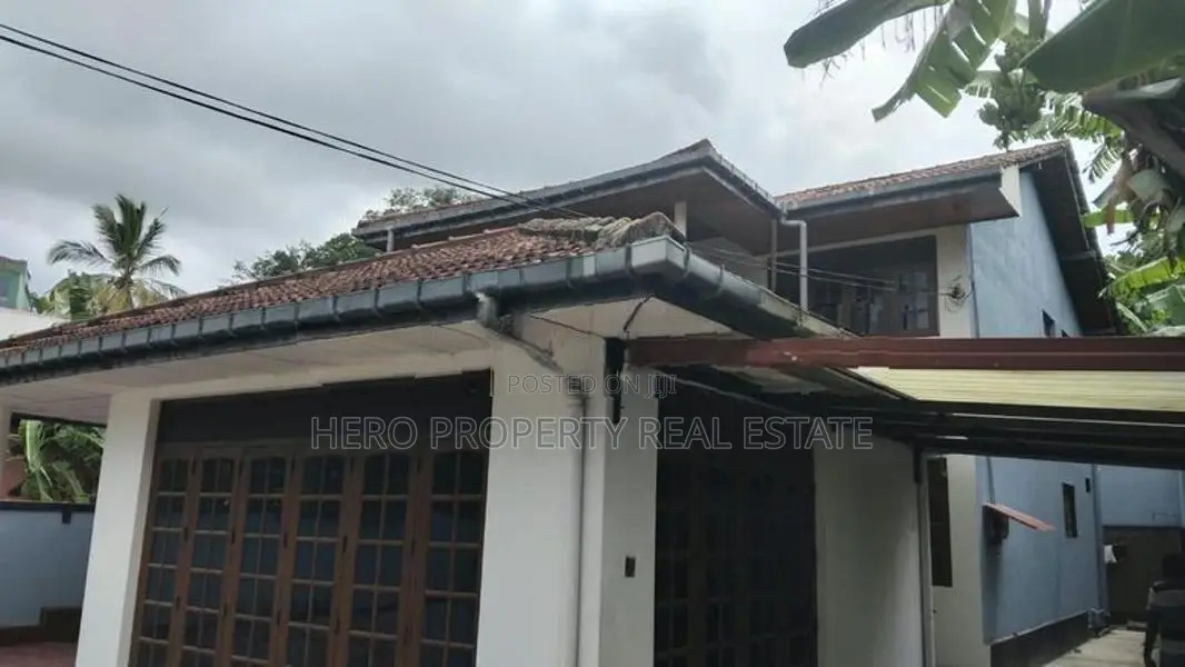 Upstairs House for Rent in Kadawatha