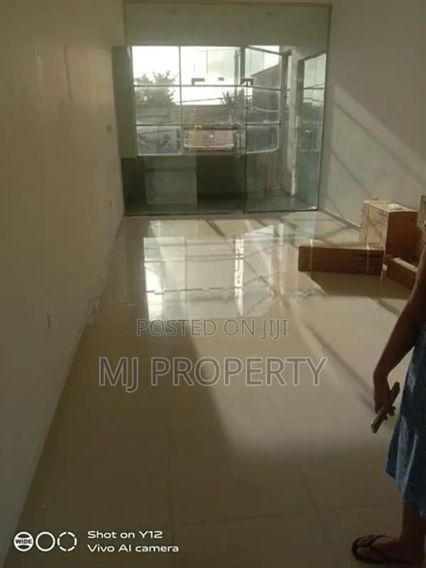 ( GS-1167) Valuable Commercial Shop Space Rent in Kottawa