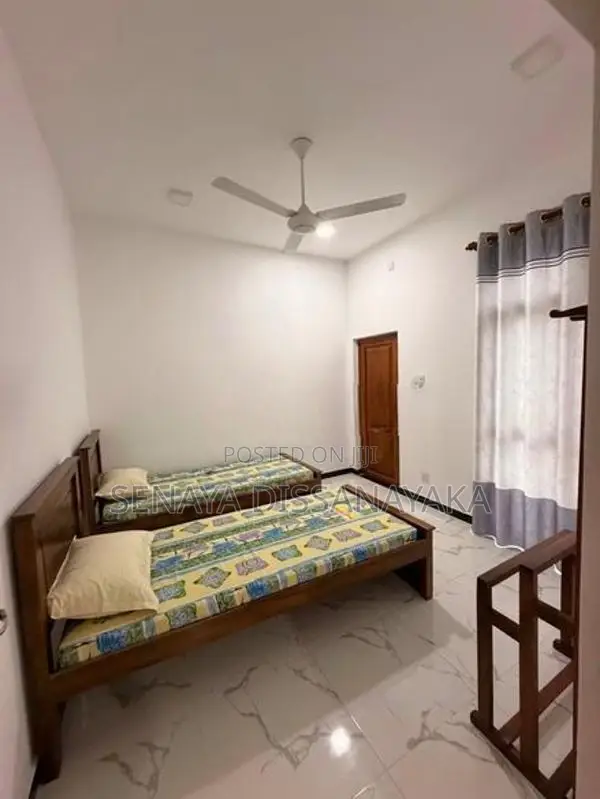 Rooms for Rent - Females only Korallawella Moratuwa