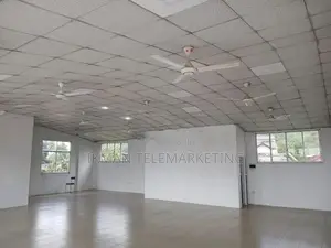 Commercial Building for Rent in Godagama