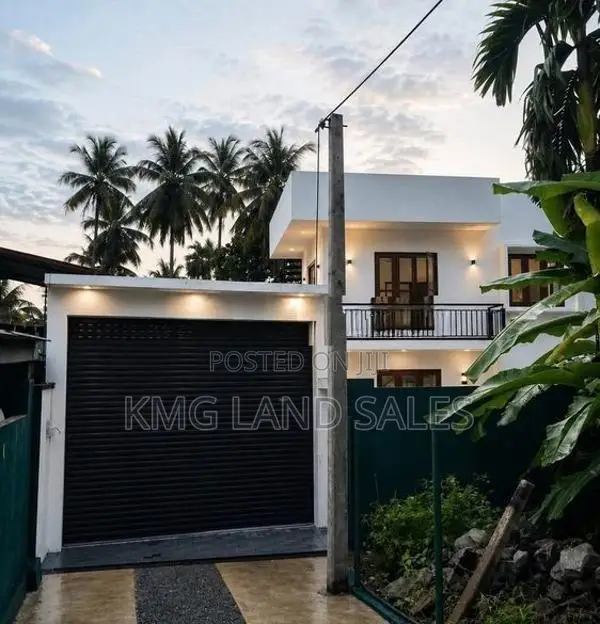 Brand New 2-Story Luxury House for Sale in Biyagama (Kottunna Road)