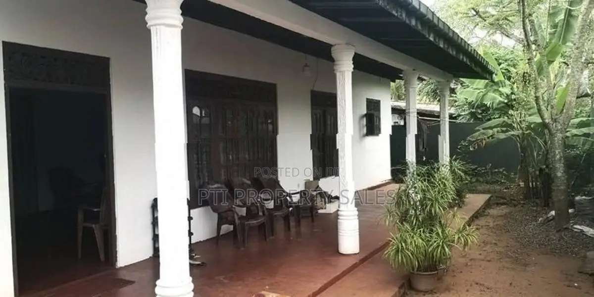 House for Sale – Kahatuduwa Junction (Homagama Road)