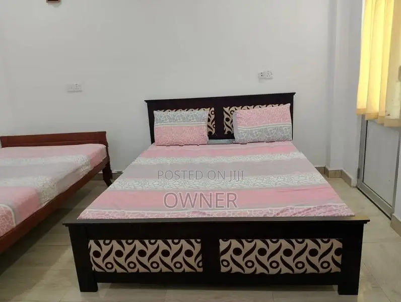 Two Luxury Resorts with 6 Rooms for Short Term Rent in Jaffna Town