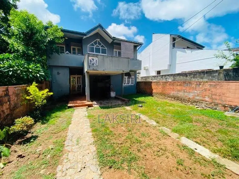 10.9 Peach High Recidence Land for Sale Pitakotte Epitamulla Road