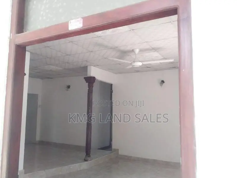 Single Storey House for Sale in Kaduwela