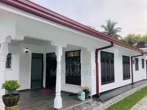 3 Bed Rooms 2 Bath House For Sale in Negombo