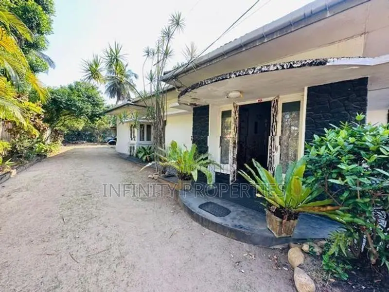 43 Perch Land for Sale - Pirivena Road, Mount Lavinia (SA-7)