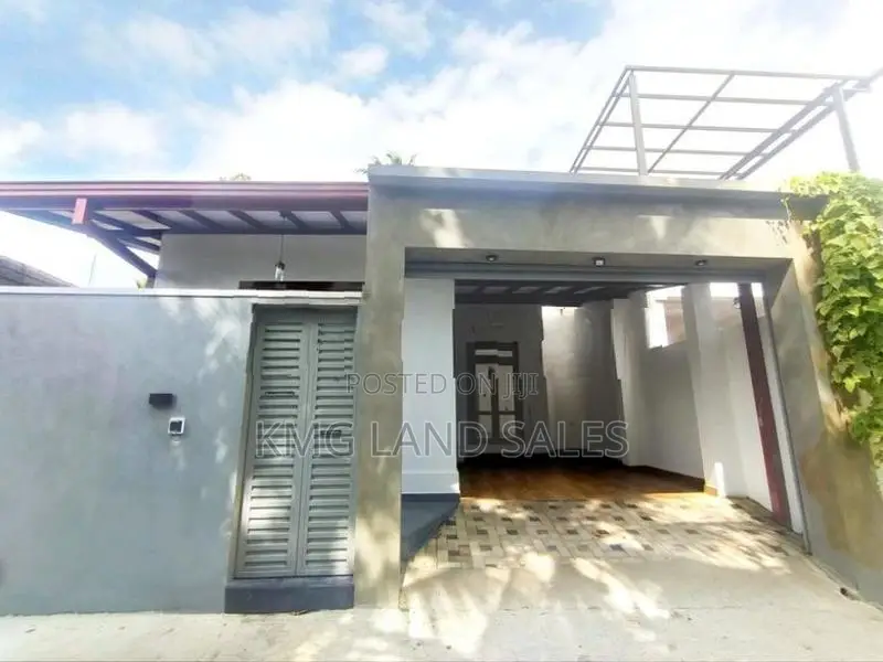 Modern Brand New House for Sale in Korathota, Kaduwela