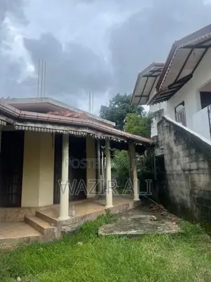 House for Sale in Enderamulla Wattala
