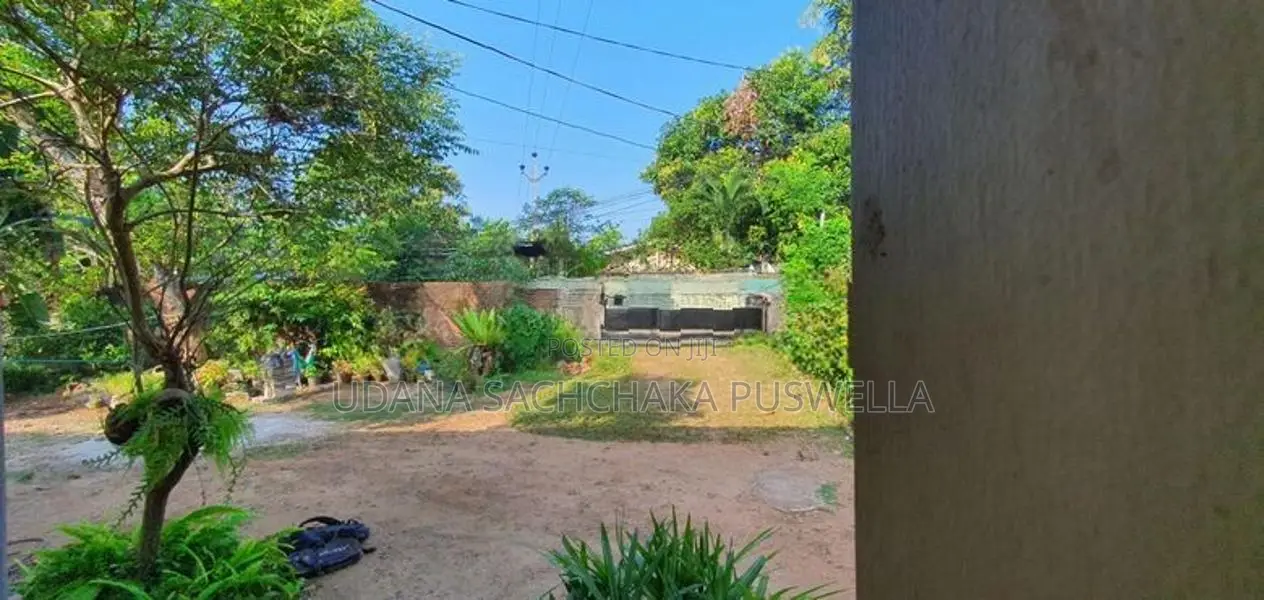Prime 24 Perches Land for Sale in Kottawa