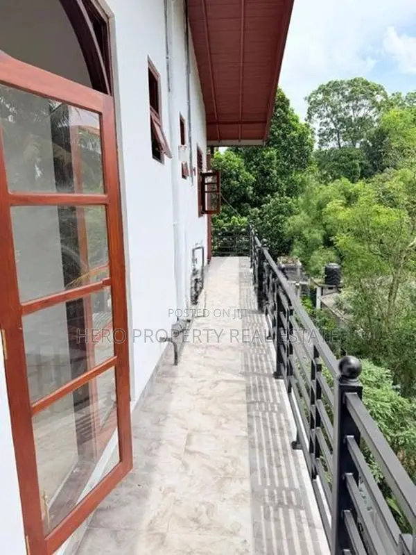 Apartment House for Rent in Balummahara