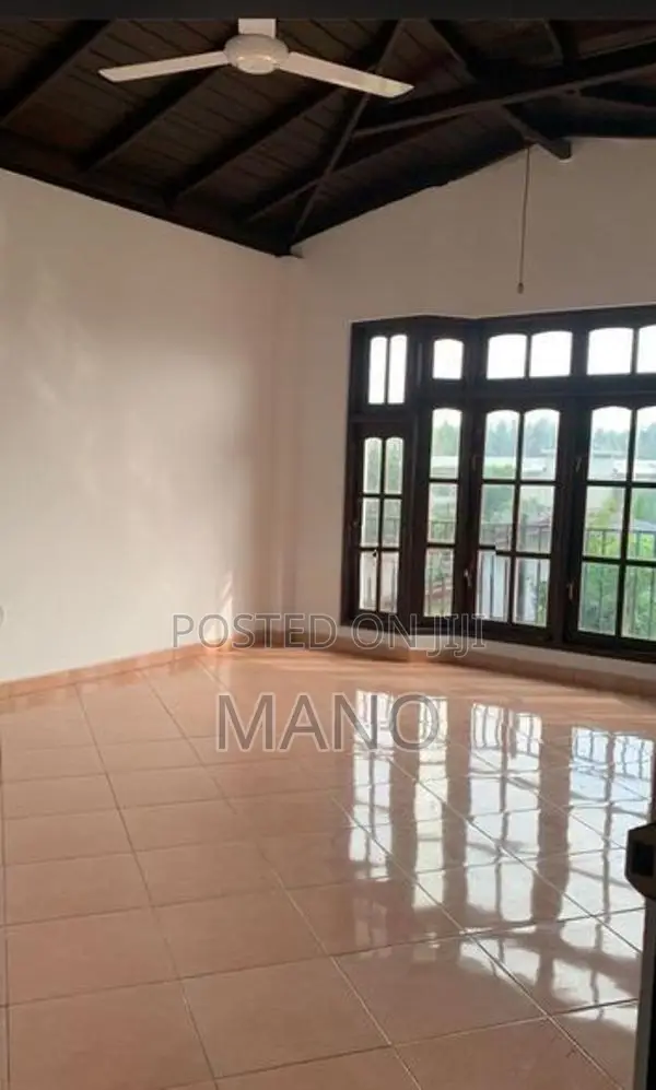 Athurugiriya 20P House for Sale