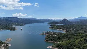 දිගන වික්ටෝරියා ජලාශය පේන දුරින් ඉඩමක් විකිණීමට