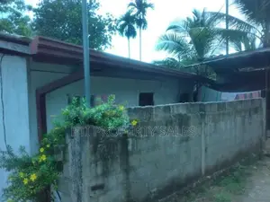 Kahatuduwa – Weniwelkola House for Sale