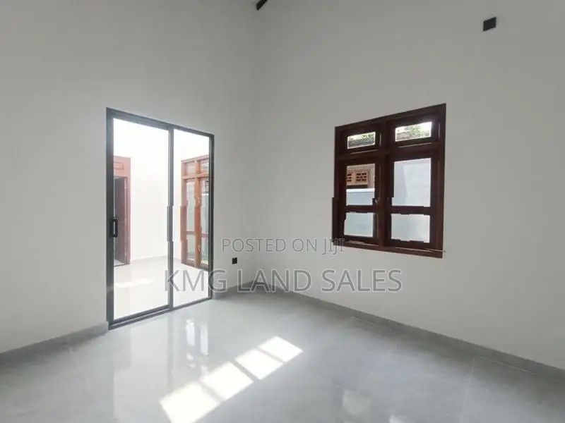 Modern Brand New House for Sale in Korathota, Kaduwela