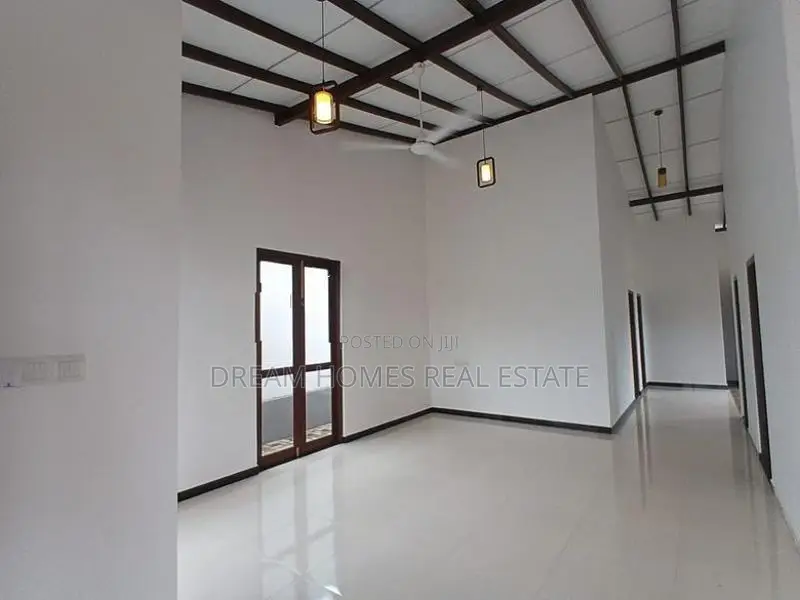 Brand New Modern Single-Story House for Sale – Kasbawa