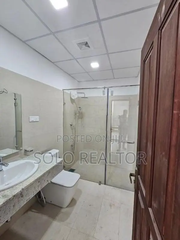 Brand New 3 Bedroom Apartment For Sale in Colombo 5