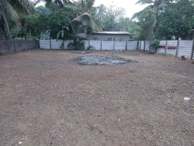 land for sale in Manipay