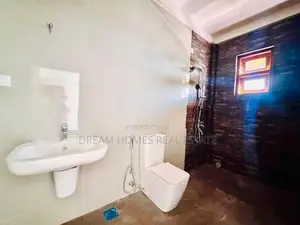 5-Bedroom Luxury Home for Sale – Boralesgamuwa