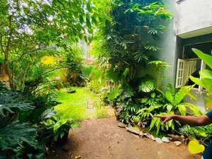 10.9 Peach High Recidence Land for Sale Pitakotte Epitamulla Road