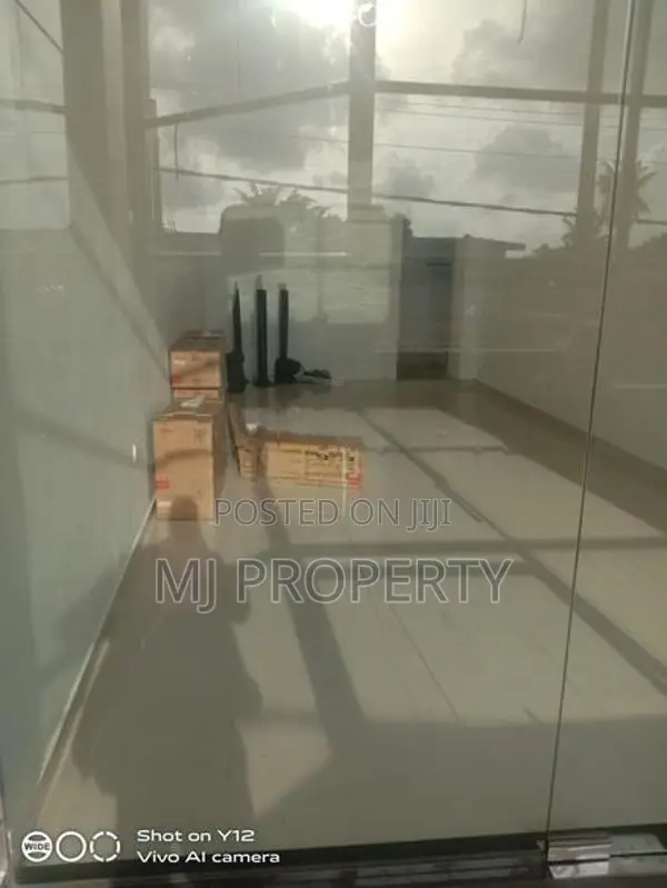 ( GS-1167) Valuable Commercial Shop Space Rent in Kottawa