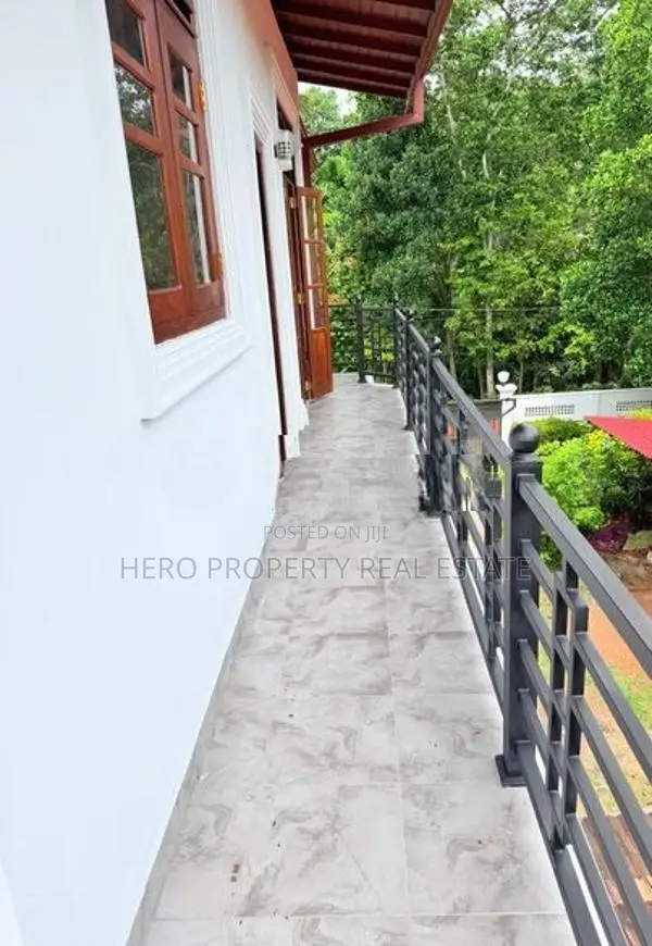 Apartment House for Rent in Balummahara